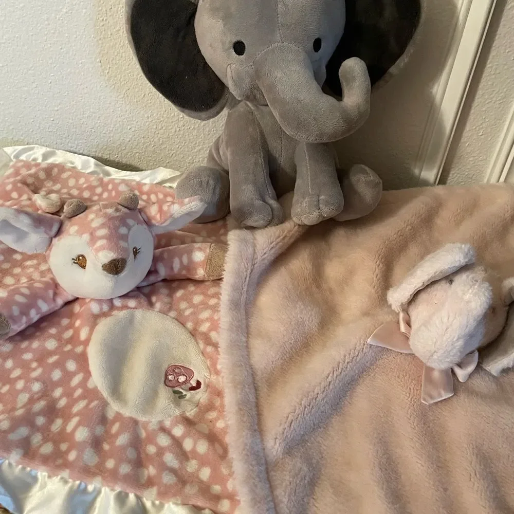 Douglas Baby Farrah Fawn Lovey Pottery Barn Kids Elephant Lovey Blush Pink Lot